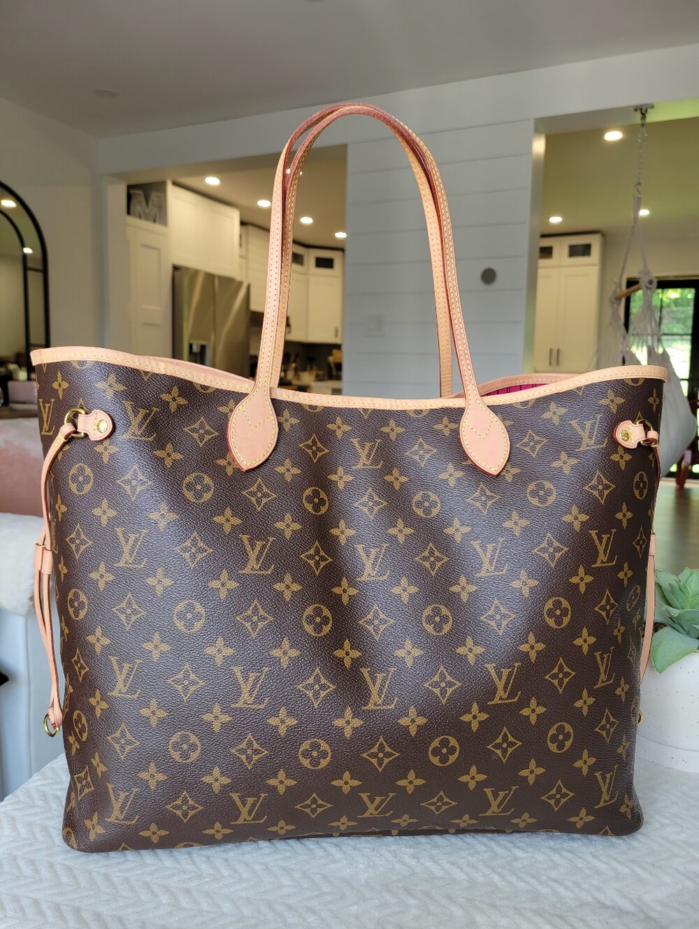 💕 Louis Vuitton Neverfull GM Monogram "PEONY Hot Pink Interior" Tote Bag
